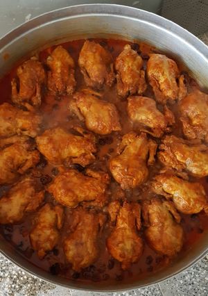 عکسی از دستور مرغ شکم پر