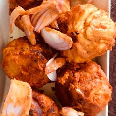 A picture of Tandoori Momos.