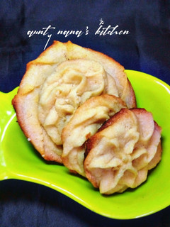 A picture of Butter cookies.