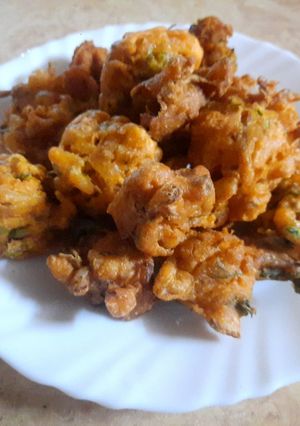 A picture of Pakoda.