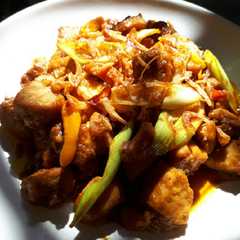 A picture of Gorengan ikan.