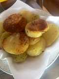 Papas Doradas en Mantequilla y Romero
