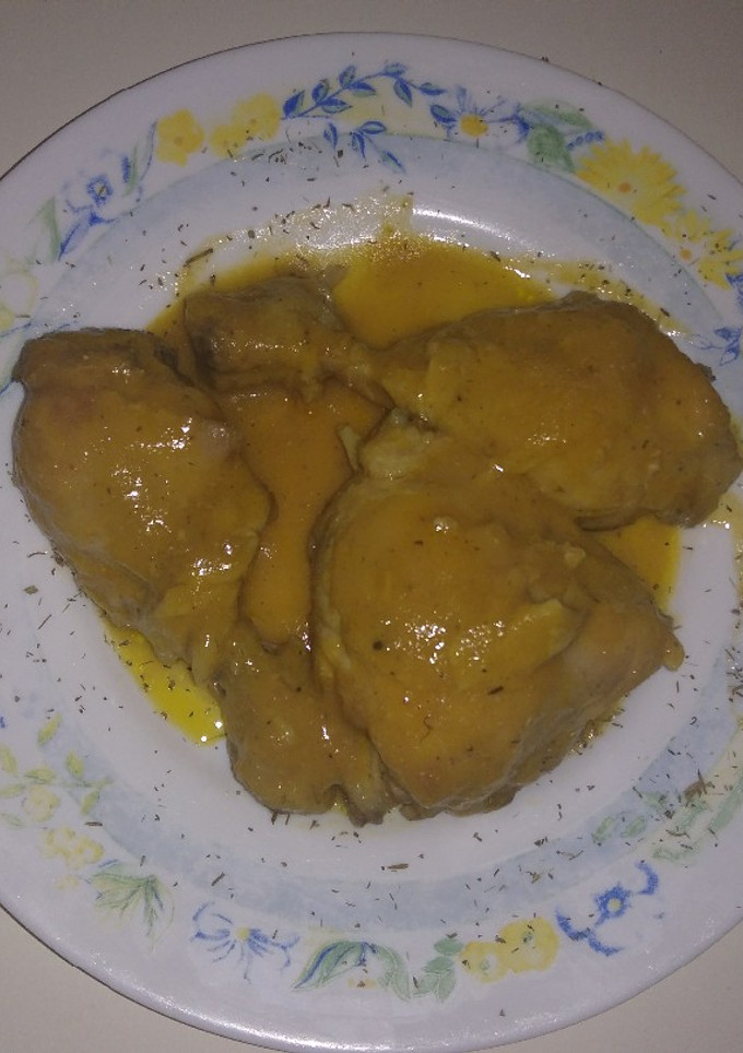 Una foto de Guiso de muslo y contramuslo