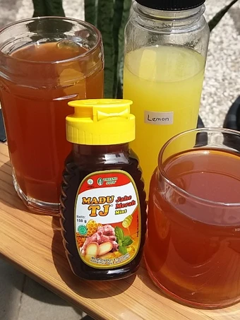Cara Mudah Membikin Resep 514. Cinnamon lemon tea yang Lezat Sekali Anti Ribet, Bikin Ngiler
