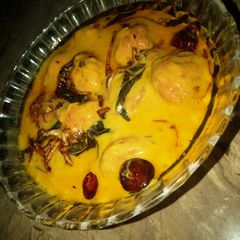 A picture of Karhi Pakora.