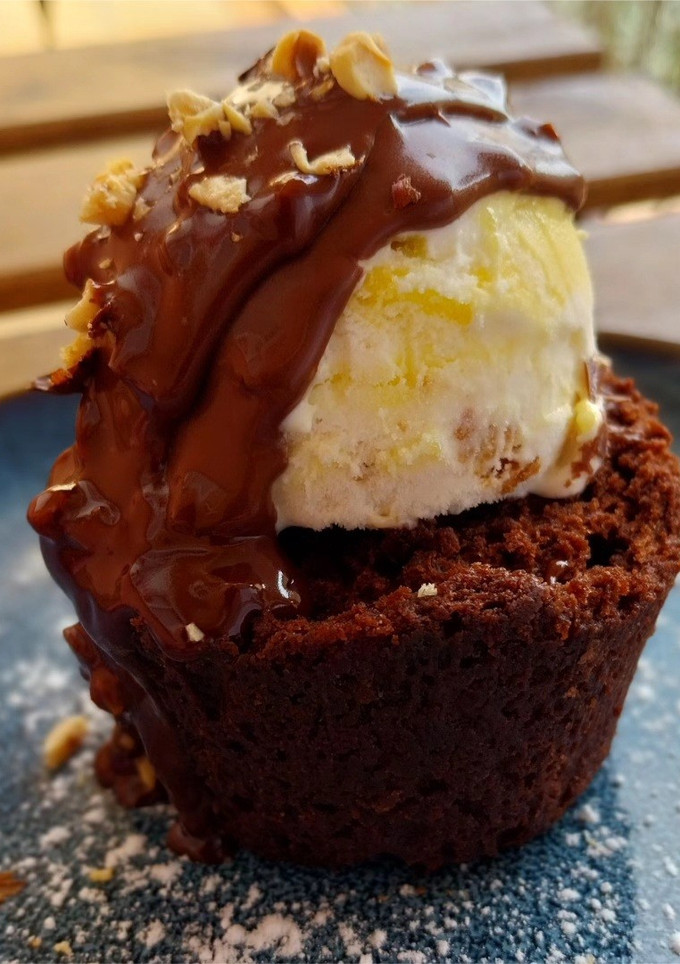Una foto de Brownie (clásico y sin gluten)