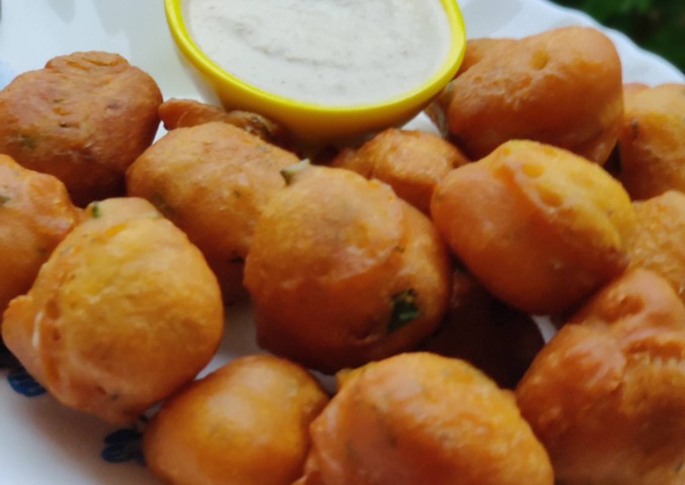 Goli Bhajji (ಗೋಳಿ ಬಜ್ಜಿ)