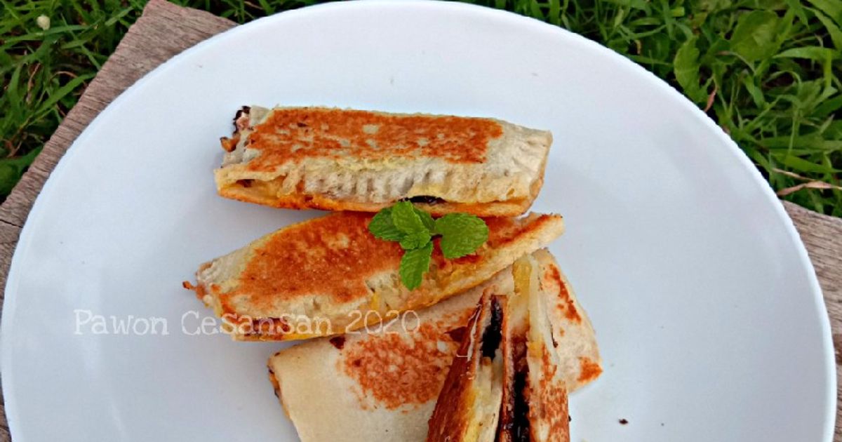 Resep Roti Pie Resep Pie Pisang Roti Tawar oleh Pawon Cesansan - Cookpad