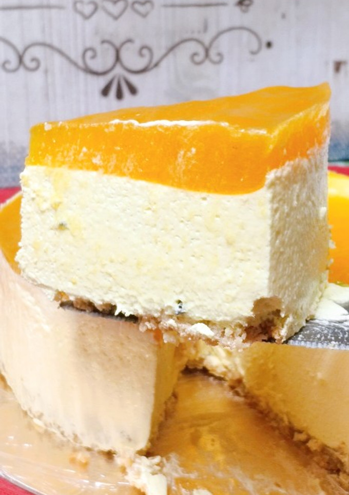 Una foto de Mousse de maracuyá