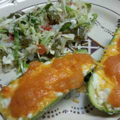 Foto principal de Calabacitas rellenas con queso fresco