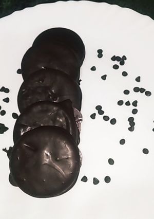 A picture of Choco pie.