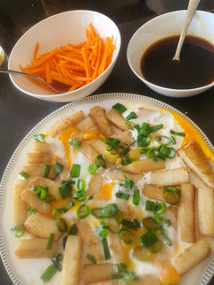 A picture of Fried rice cake.