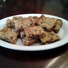 A picture of Cranberry Bars.