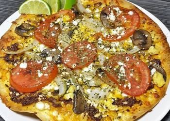 Popular Cuisine Breakfast Chorizo and Egg Pizza Restaurant Style