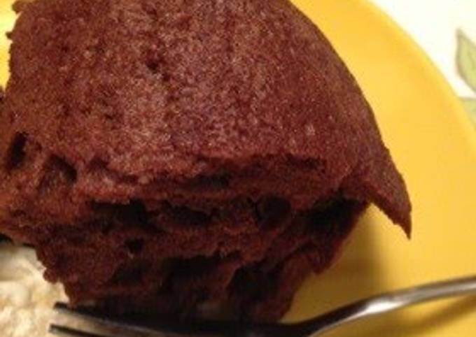 Easy Chocolate Cake in 3 Minutes