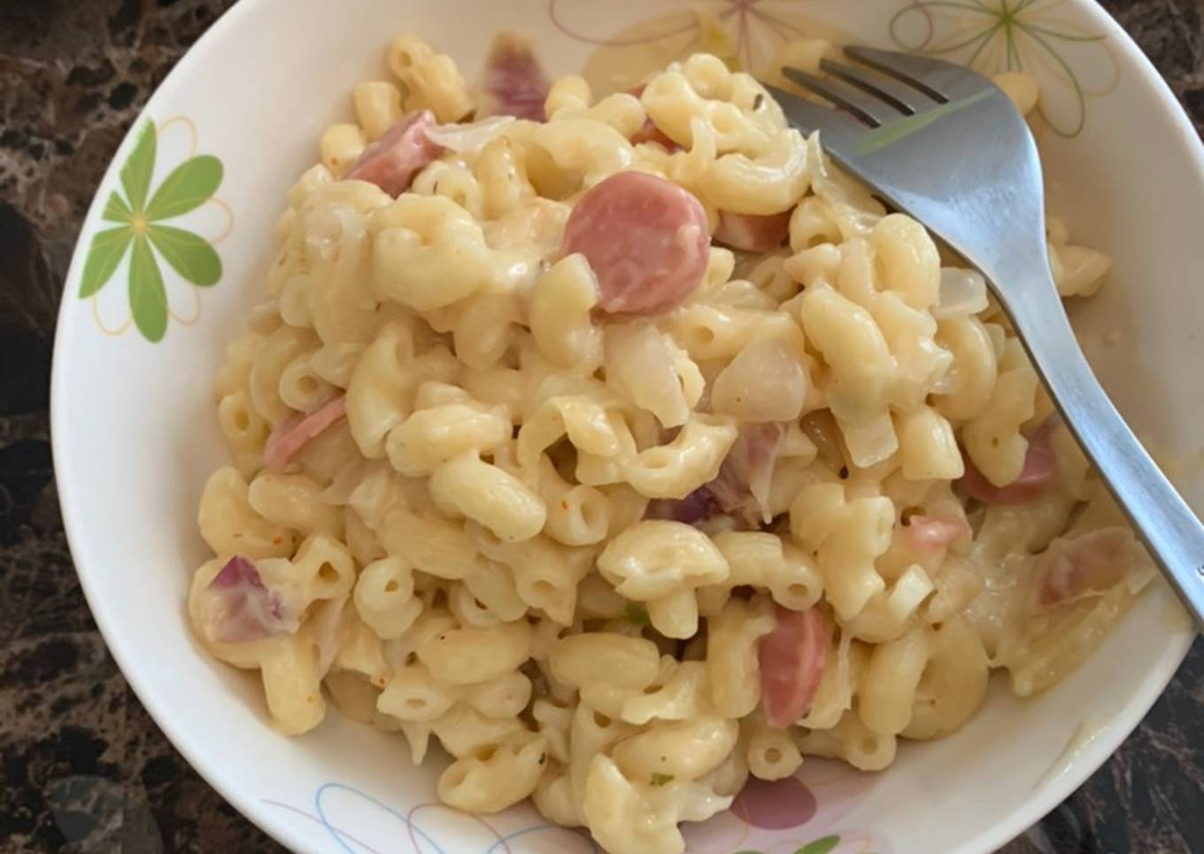 Mac and Cheese Sosis Enaque