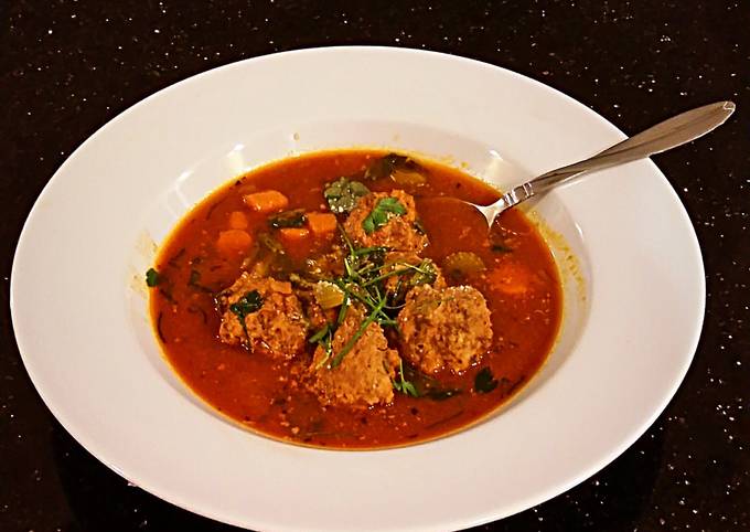 How to Prepare Ultimate Meatballs in Tomato Vegetable Broth