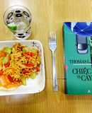 Mỳ xào chấm lòng đỏ trứng