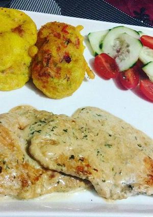 صورة لوصفة شرائح الدجاج بكريمة المسطرد