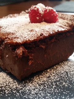 A picture of Smart chocolate cake.