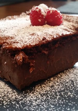 A picture of Smart chocolate cake.