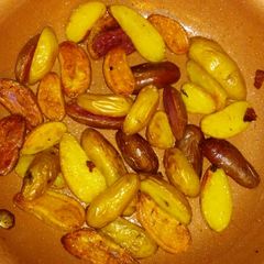 Roasted Fingerling Potatoes A picture of Roasted Fingerling Potatoes.