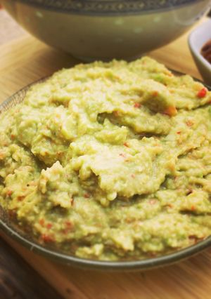 A picture of Chunky Guacamole.