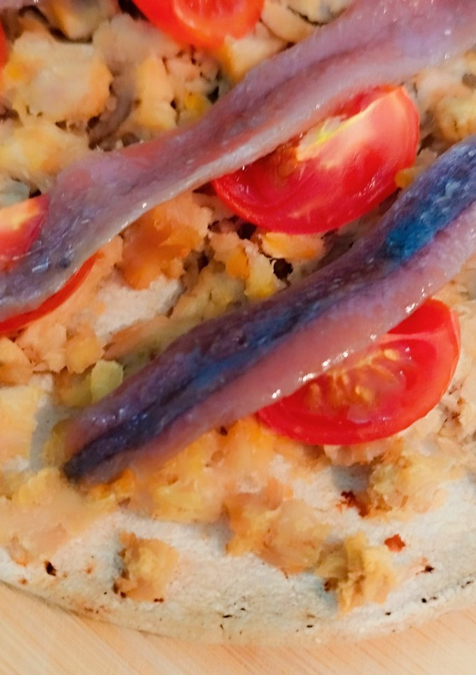 Una foto de Pizza fit - atún y anchoas