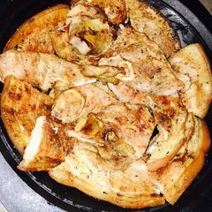 A picture of Grilled pork.