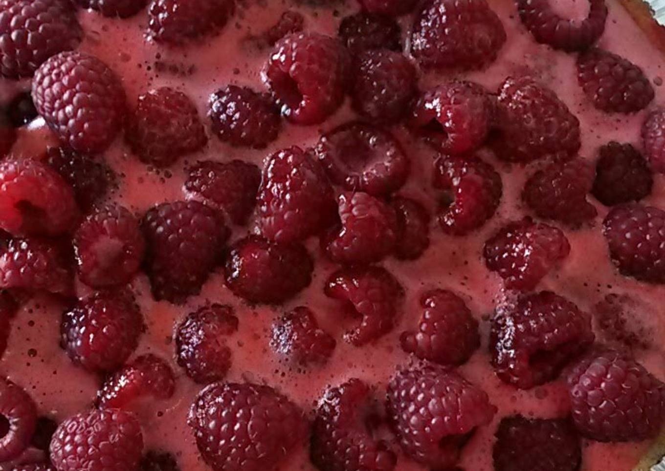 Betty-Lou's Raspberry Pie