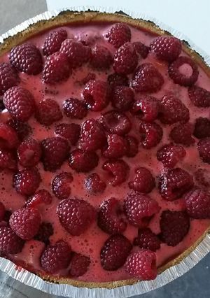 A picture of Betty-Lou's Raspberry Pie.