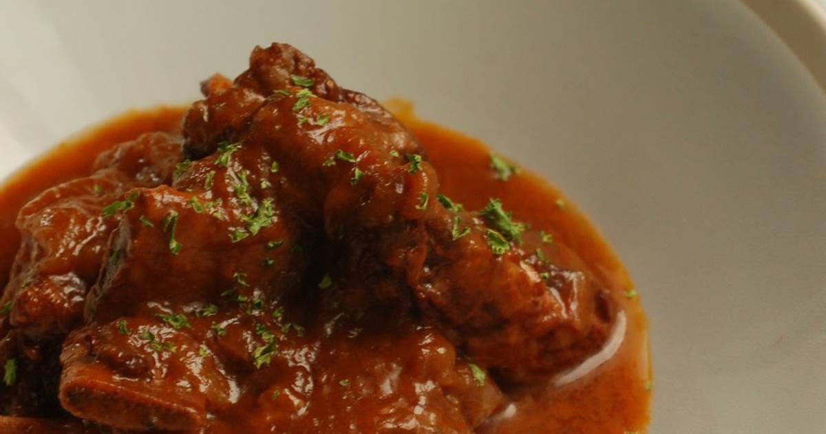 Simmered Spare Ribs in Red Wine Sauce (with a pressure cooker) Recipe