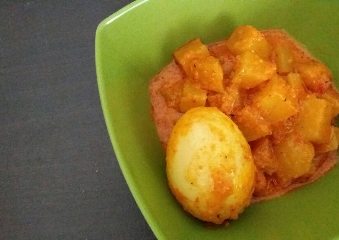 Sayur Telur & Kentang / Potato and Eggs in Coconut Milk