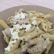 Sajtos-szalonnás csirkés penne
