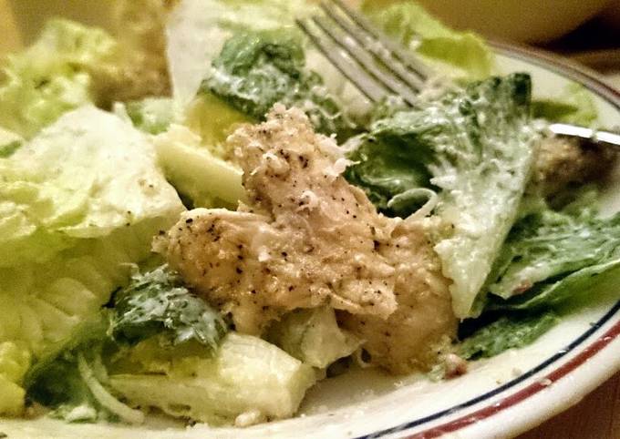 Lemon & Garlic Chicken Caesar Salad
