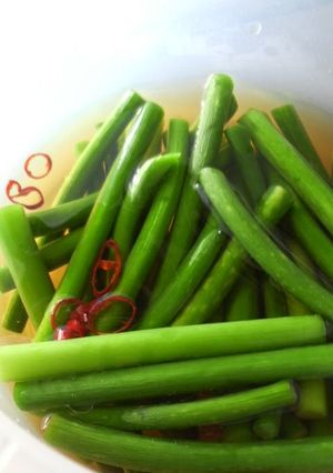 A picture of Garlic Shoots Asazuke, Lightly Pickled Vegetables.