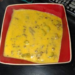 A picture of Home made cheeseburger soup.