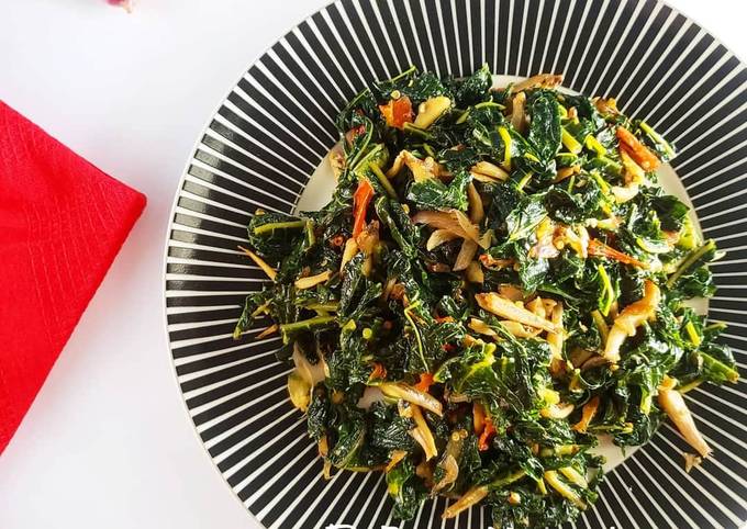 Cara Gampang Menyiapkan Oseng Daun pepaya teri, Sempurna