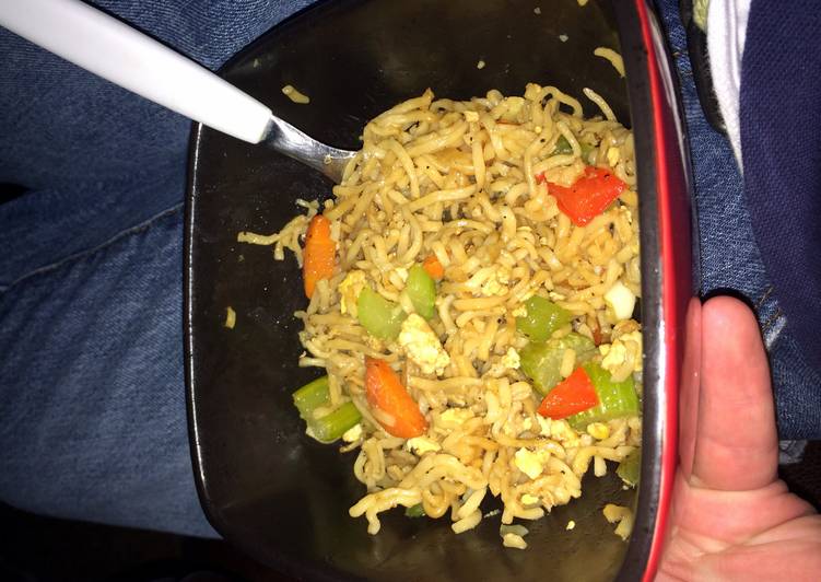 Ramen Stir Fry (super easy)