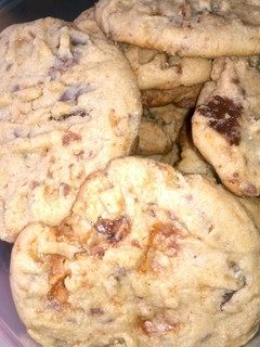 A picture of Butter finger Peanut Butter Chocolate Chunk Cookies.