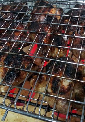 A picture of Pam's simple grilled chicken.......