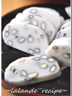 A picture of Old-Fashioned Mame-Mochi with a Bread Maker.