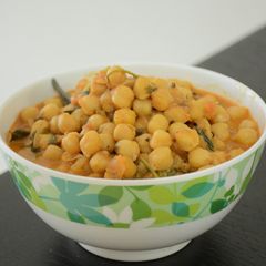 A picture of Chickpeas Curry.