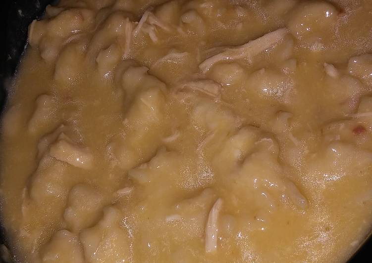 Saturday Fresh Easy Chicken and Dumplings