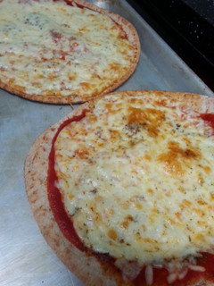 A picture of Fast pizza.