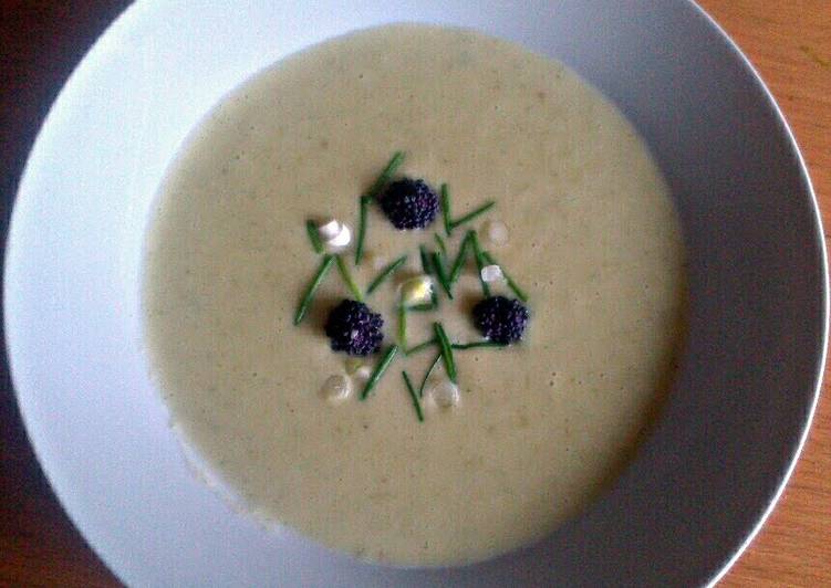 Sig's Cream of Spring & Onion(s) Soup