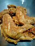 ไก่ทอดเทมปุระพริกไทยดำ