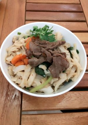 Hình của món Thử làm phở xào thịt bò zui zui cuối tuần nha ^^.