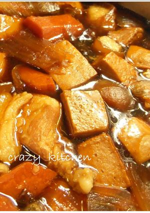 **紅蘿菠照燒滷肉** 的食譜成品照片