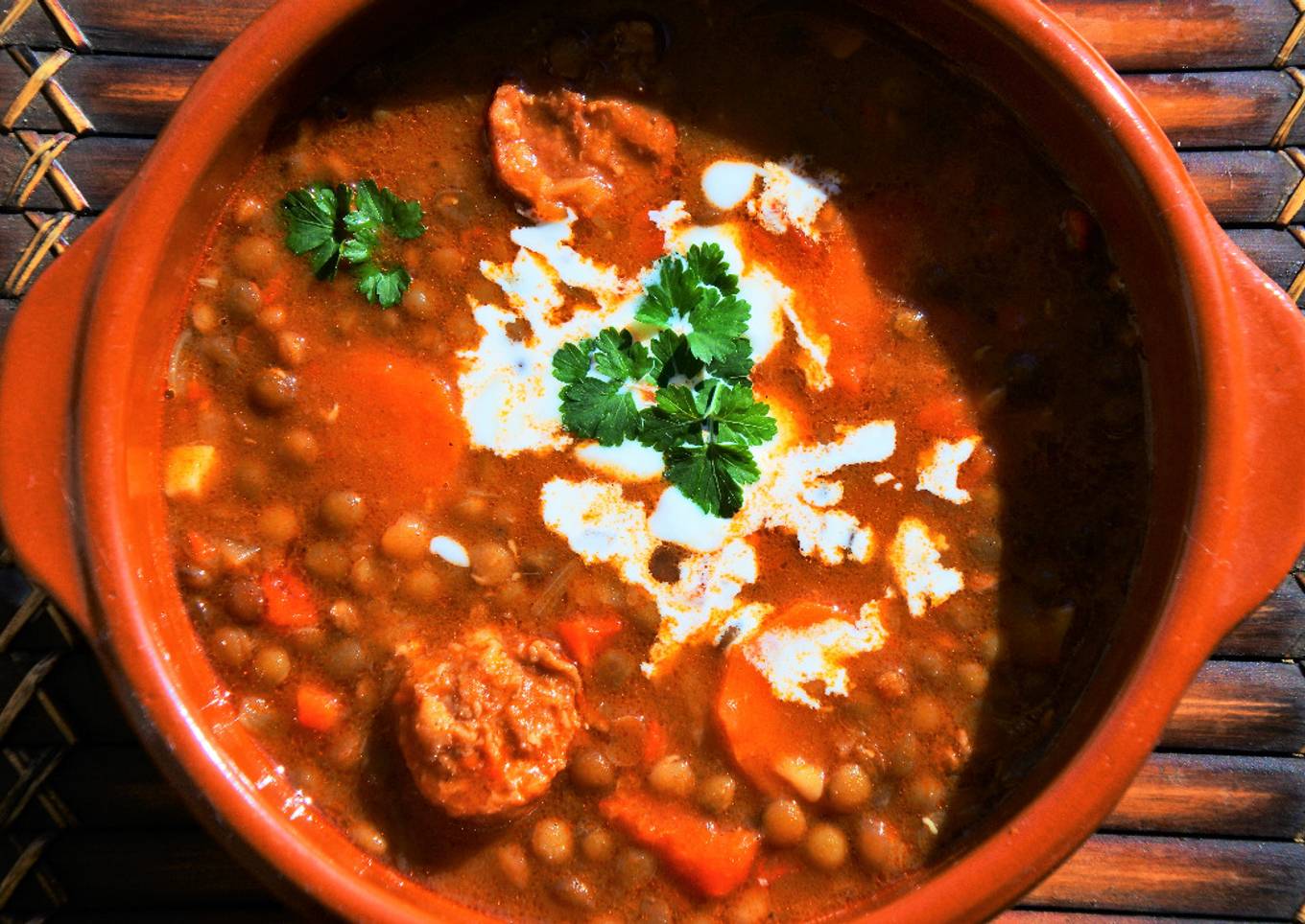 Goulash de lentejas con chorizo